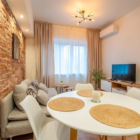 Nova Nook Apartment *